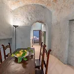 Alma Domus Ancient House Recently Opened Apartment *