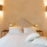 Apartment Alma Domus Ancient House Recently Opened *