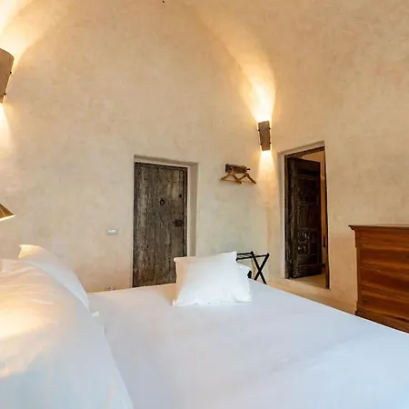 Alma Domus Ancient House Recently Opened Apartment