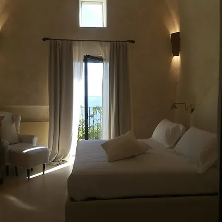 Alma Domus Ancient House Recently Opened アパート アマルフィ