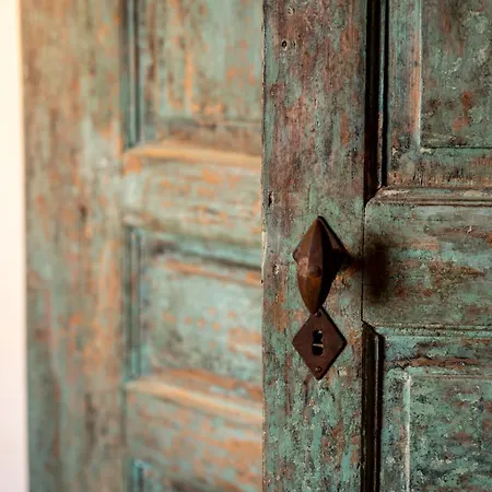 Alma Domus Ancient House Recently Opened *