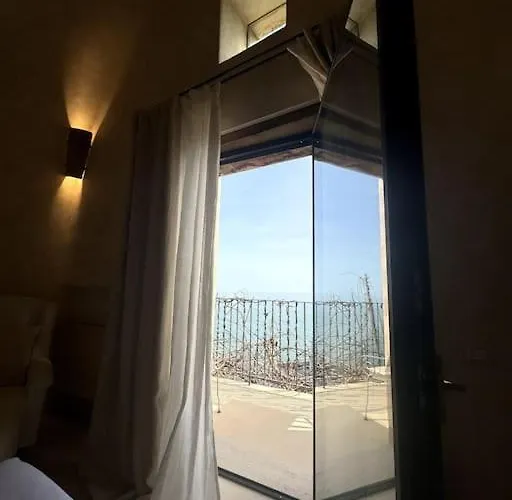 Alma Domus Ancient House Recently Opened *