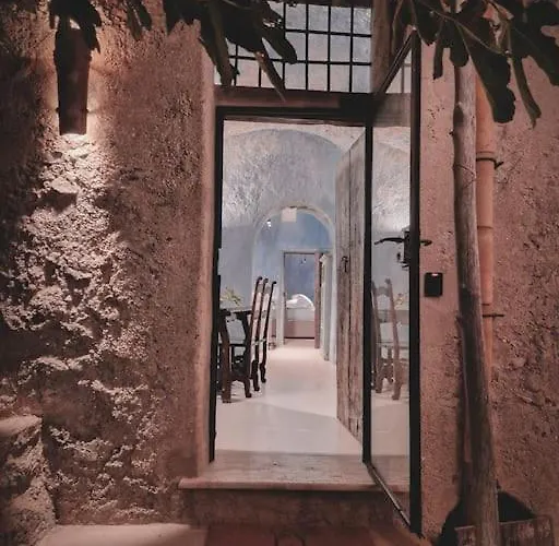 Lejlighed Alma Domus Ancient House Recently Opened *