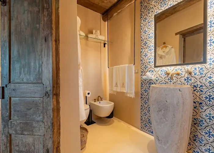 Alma Domus Ancient House Recently Opened Apartment